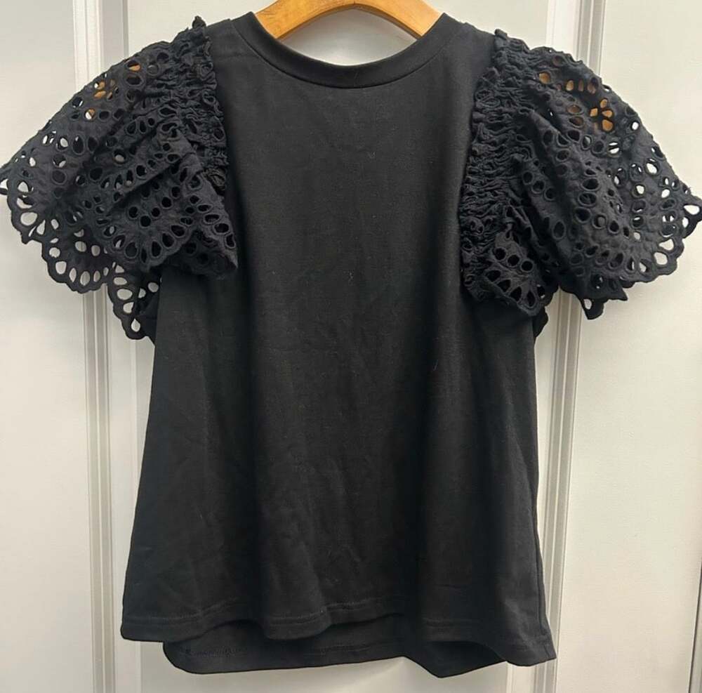 THML Eyelet Sleeve Blouse Size S Black Short Sleeve Tee Top